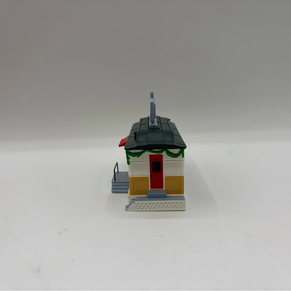 Hallmark‎ Keepsake Ornament Dated 1990 Donder’s Diner Handcrafted